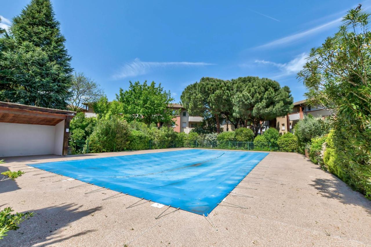 T2 Jardinet Avec Piscine, Parking Et Tennis 툴루즈 외부 사진